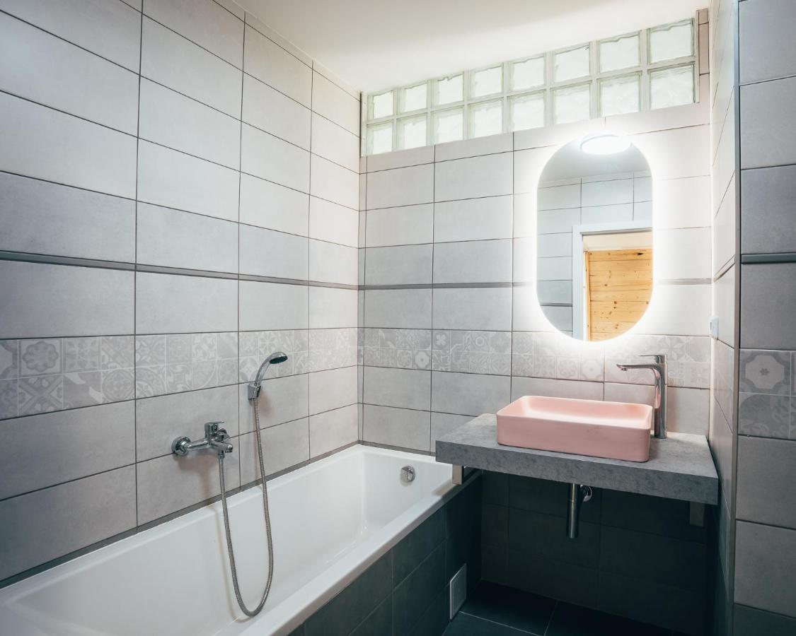 Apartmany Pekna 10 Nová Pec Dış mekan fotoğraf